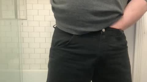 lvguynextdoor440656 online show from March 2, 2026, 11:55 pm