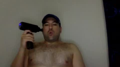 lvraider17 online show from December 12, 2024, 8:43 pm