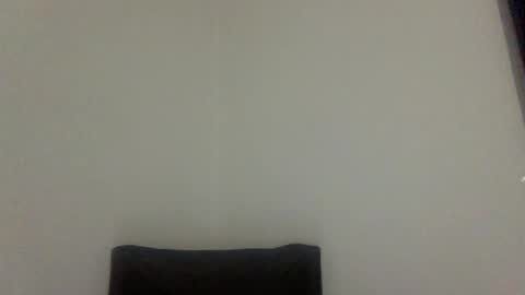 lvraider17 online show from March 1, 2025, 12:07 am