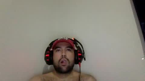 lvraider17 online show from March 7, 2025, 8:34 am