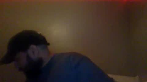 lvraider17 online show from January 12, 2026, 3:23 am