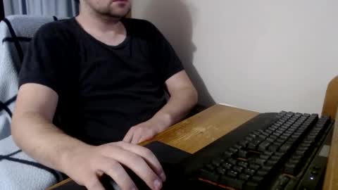 lxgxnd99 online show from December 8, 2024, 1:47 pm