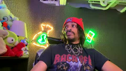 Snapshot of lxrdhxkvgemvsterjuice chatting on June 13, 2026, 11:19 am lxrdhxkvgemvsterjuice online show from June 13, 2026, 11:19 am
