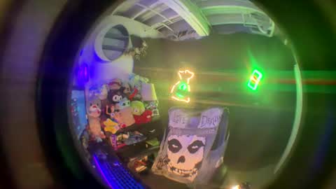 Snapshot of lxrdhxkvgemvsterjuice chatting on June 24, 2026, 7:46 pm lxrdhxkvgemvsterjuice online show from June 24, 2026, 7:46 pm