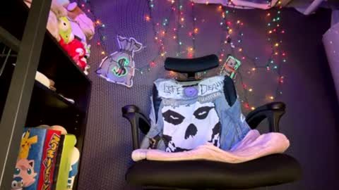 Snapshot of lxrdhxkvgemvsterjuice chatting on July 19, 2026, 11:52 pm lxrdhxkvgemvsterjuice online show from July 19, 2026, 11:52 pm