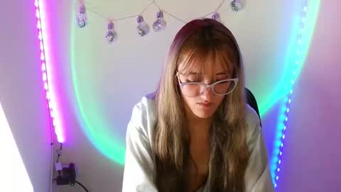 Call me Lia  online show from November 11, 2025, 11:05 pm