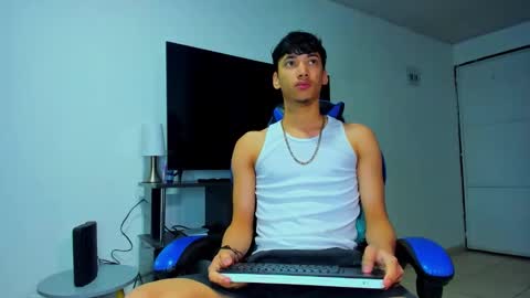 Lyam online show from May 12, 2026, 9:17 am