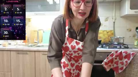 Snapshot of lyboff72 chatting on December 30, 2024, 12:00 am lybava online show from December 30, 2024, 12:00 am