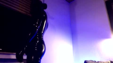lycas30 online show from March 19, 2026, 9:41 pm