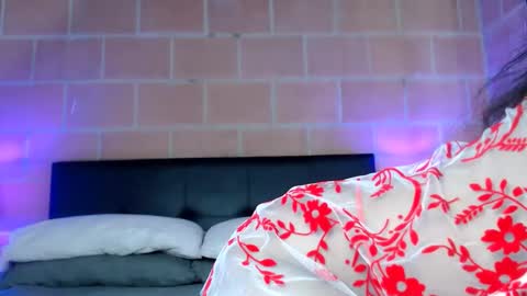 lyeah online show from September 23, 2025, 1:08 am