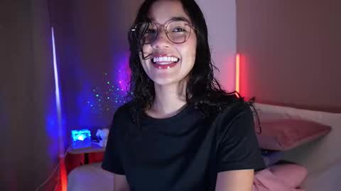 Snapshot of lyhana_lee chatting on January 18, 2026, 1:59 pm Lyhana Lee online show from January 18, 2026, 1:59 pm