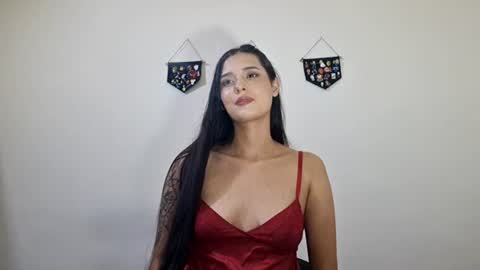 lyla online show from June 19, 2026, 4:17 am