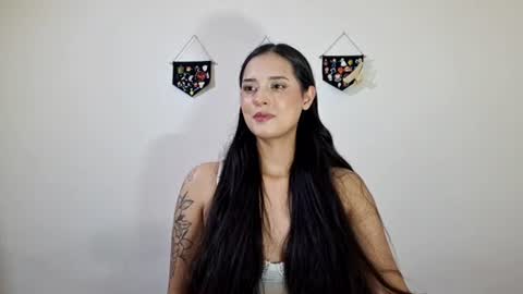 lyla online show from July 17, 2026, 2:40 am