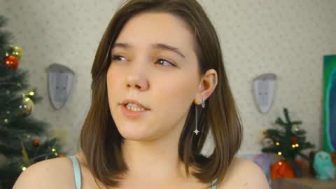 hi im Lyle online show from December 14, 2024, 6:13 am