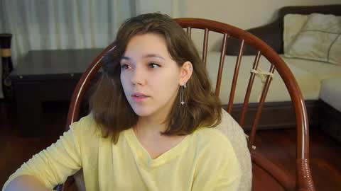 hi im Lyle online show from February 2, 2025, 3:21 am