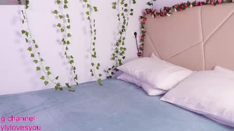 Lyly   online show from October 4, 2025, 5:49 am