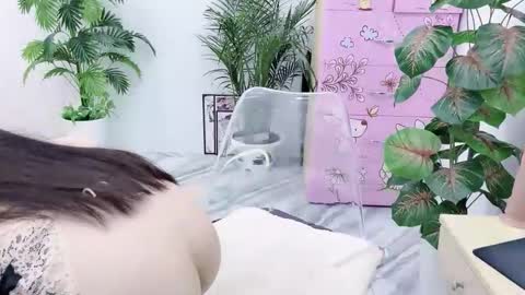 lyly_sweet97 online show from November 5, 2025, 1:27 am