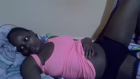 lyn_anna online show from January 9, 2026, 5:10 am