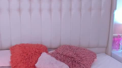 Lyn online show from October 20, 2025, 11:32 am