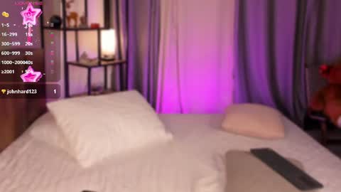Snapshot of lynda_west chatting on July 19, 2026, 5:22 am Lynda online show from July 19, 2026, 5:22 am