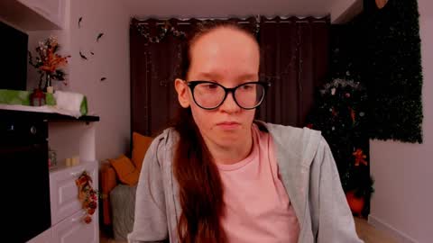 Sara online show from January 14, 2025, 7:32 pm