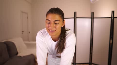 Snapshot of lynn_jackson chatting on December 15, 2025, 6:17 am LYNN online show from December 15, 2025, 6:17 am