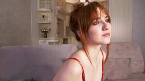 Snapshot of lynnalltop chatting on February 14, 2025, 4:37 am Natasha online show from February 14, 2025, 4:37 am