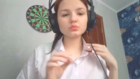 Lynn online show from January 12, 2026, 7:35 am