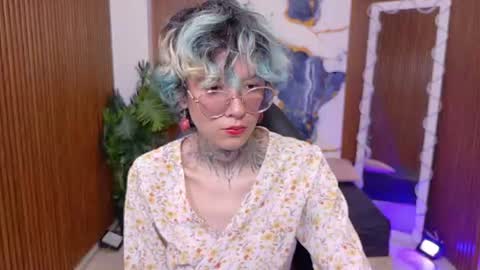 lyra_tay online show from June 11, 2026, 7:12 pm