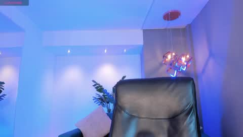 Lyssa  Everyday From 0700 to 1630 Col Time online show from December 21, 2024, 12:27 pm