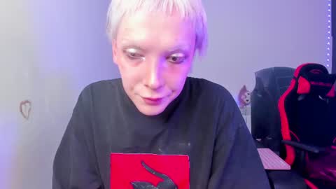 Snapshot of lyyrica chatting on August 6, 2026, 2:02 am Luns online show from August 6, 2026, 2:02 am
