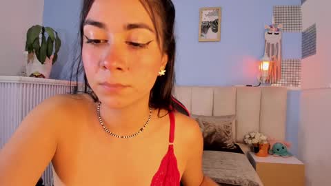 Lizzy smith  online show from January 24, 2025, 10:51 pm