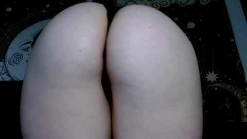 M0lly online show from March 18, 2026, 3:48 pm