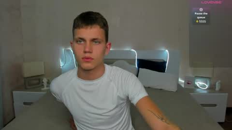 m0neyken_ online show from July 10, 2026, 3:00 am