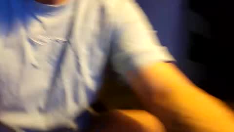 Snapshot of m1guele chatting on January 19, 2025, 9:55 pm Fucklover online show from January 19, 2025, 9:55 pm