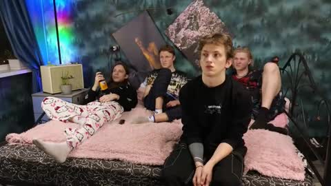 m1shq online show from March 9, 2025, 9:57 pm