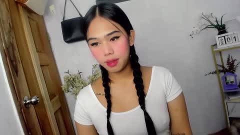 Janelovesu online show from October 31, 2025, 10:33 pm