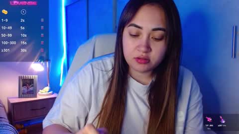 Snapshot of m33li chatting on January 17, 2025, 10:01 pm Meli online show from January 17, 2025, 10:01 pm