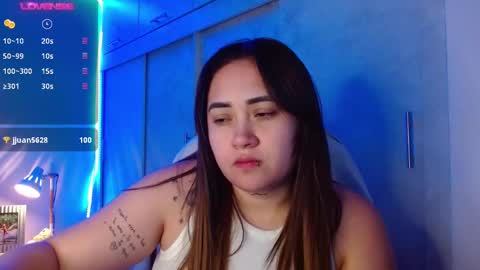 Snapshot of m33li chatting on January 20, 2025, 4:32 am Meli online show from January 20, 2025, 4:32 am