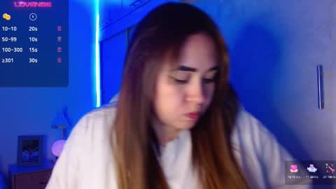 Snapshot of m33li chatting on February 3, 2025, 11:26 pm Meli online show from February 3, 2025, 11:26 pm