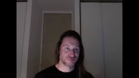 m4rduk online show from October 19, 2025, 5:19 am