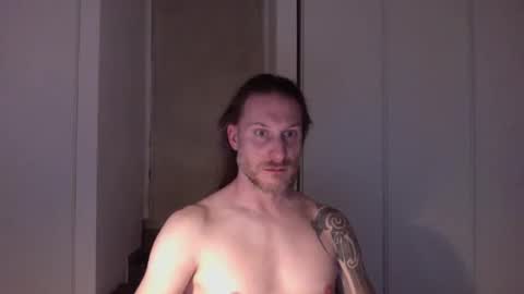 m4rduk online show from December 1, 2025, 2:44 pm