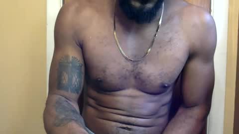 Snapshot of m4st3rmarcus chatting on February 11, 2025, 7:27 pm Marcus Black online show from February 11, 2025, 7:27 pm