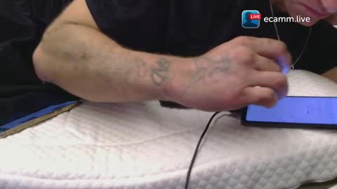 Snapshot of m831481 chatting on December 9, 2024, 6:12 am Hotandhairy online show from December 9, 2024, 6:12 am