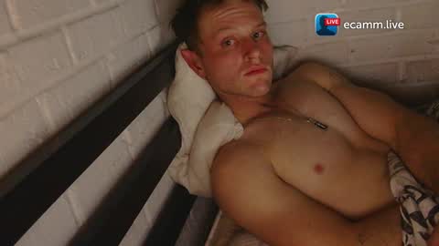 Snapshot of m831481 chatting on December 11, 2024, 7:42 am Hotandhairy online show from December 11, 2024, 7:42 am