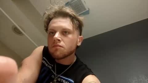 Snapshot of m831481 chatting on October 2, 2025, 7:59 am Hotandhairy online show from October 2, 2025, 7:59 am