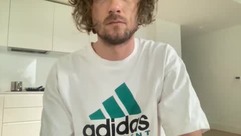 m9734 online show from April 24, 2026, 9:12 am