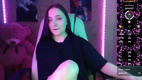 Melissa online show from November 18, 2025, 8:24 pm