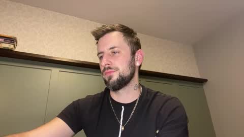 m_stephen online show from February 18, 2026, 4:41 am