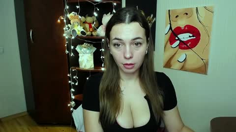 Snapshot of m_vikki chatting on January 22, 2025, 12:49 pm Vikki online show from January 22, 2025, 12:49 pm